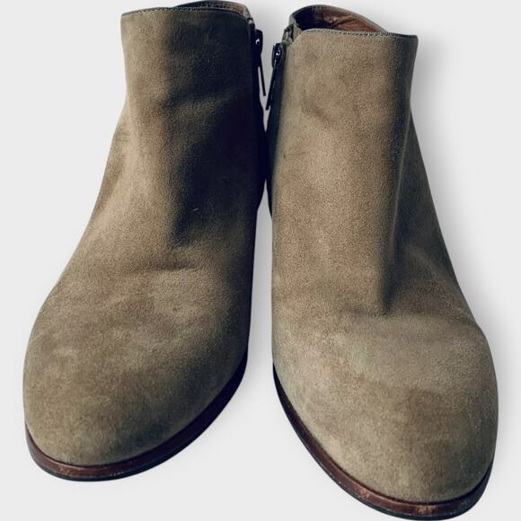 Sam Edelman Petty Ankle Booties Suede Taupe Side Zip Casual Fall Autumn 7.5 M - Picture 2 of 9